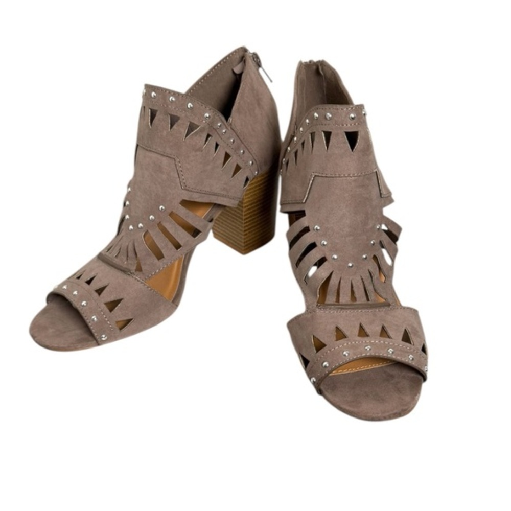 Boutique faux leather boho‎ laser cut open toe heels western 9